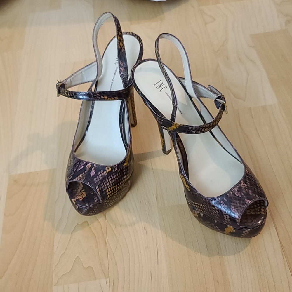 INC - International Concepts Heels